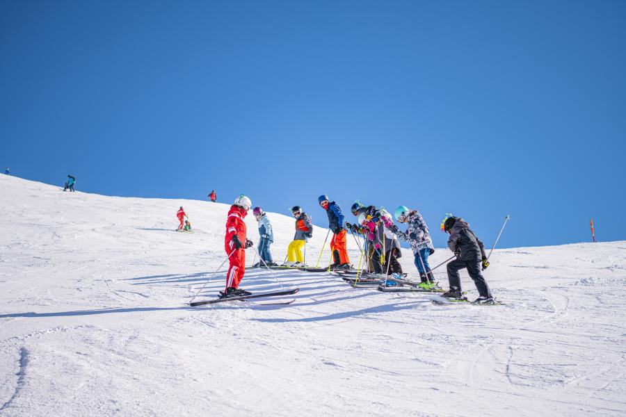 skischule_hasliberg_28.02.2022_(42_von_493)
